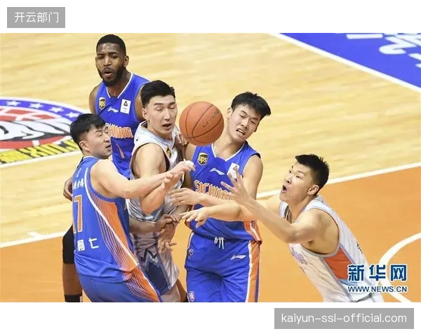 中国人寿为CBA球员退役保障计划引入区块链，实现了理赔数据的可信共享，显著加快了保险核赔进程
